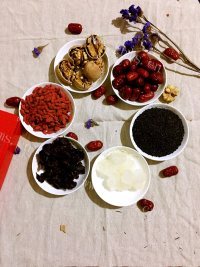 回味无穷的手工阿胶糕做法图解4)