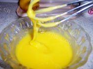 美味的自制蛋黄酱的做法图解四
