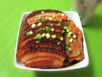 质嫩的土豆扣肉