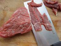 家常菜菠萝炒牛肉做法图解3)