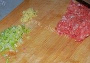 自制肉饼做法图解2)