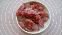 美味的腊味煲仔饭做法图解4)