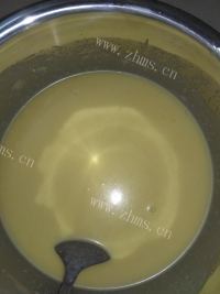 口感极佳的蛋糕甜甜圈做法图解6)