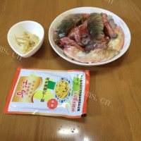 美味的榨菜蒸鱼头做法图解2)