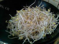 家常菜香菇炒豆芽做法图解5)