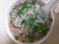 「自创」香菇鸡肉粥