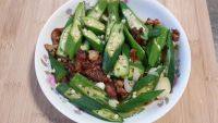 家常菜秋葵炒肉片