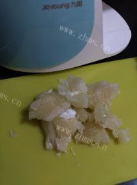 柠檬百香果蜜柚汁做法图解2)