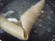 双色皮冻做法图解3)