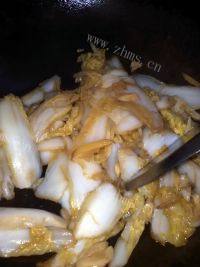 家常菜清炒白菜做法图解5)