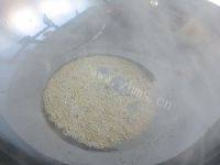 美味的干豇豆红烧肉做法图解7)