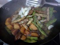 诱人的土豆炖豆角