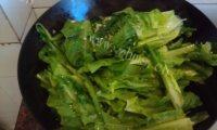 家常菜蒜茸油麦菜做法图解6)