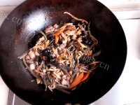 精致的红烧排骨炖干菜的做法图解八