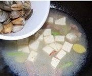 蛤蜊豆腐汤做法图解5)