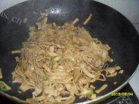 家常菜清炒豆腐皮