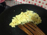 家常黄金蛋炒饭做法图解7)