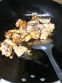 美味的大盘鸡面做法图解4)