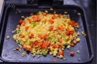 好吃的电饼档炒饭做法图解6)