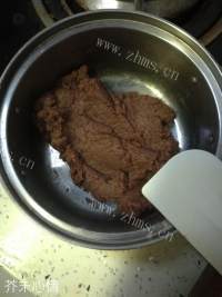 甜甜蜜蜜龙猫酥皮泡芙做法图解5)