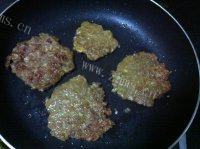 「DIY美食」牛肉饼做法图解9)