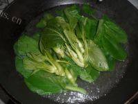 简单版青菜炒香菇做法图解5)