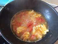 美味的番茄鸡蛋云吞做法图解2)