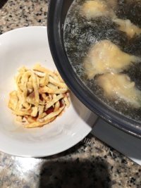 美味的鲜虾馄饨做法图解17)