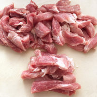 美味的小酥肉蒸碗做法图解2)