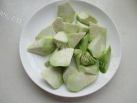 诱人的丝瓜烧豆腐做法图解3)