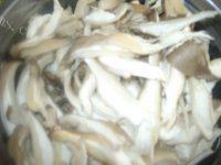 绿色食物之炸蘑菇做法图解1)