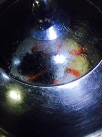 美味的三色珍珠丸子做法图解6)