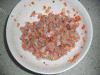食欲满满的鲜虾猪肉馄饨做法图解3)