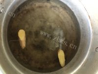 佐饭小吃泡椒凤爪和翅中做法图解3)