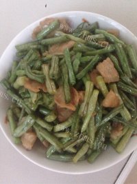 家常菜肉炒豇豆