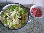 美味的茄子土豆打卤面做法图解1)