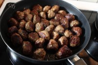 美味的瑞典牛肉丸子做法图解5)
