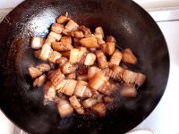 美味佳肴般的红烧肉做法图解7)