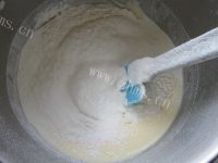 自制蜂蜜杯蛋糕做法图解5)