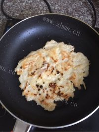 自制土豆蛋饼做法图解8)