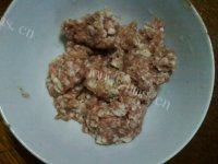 四溢的香菇肉酱做法图解1)