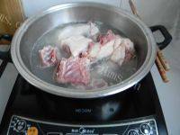鹅肉炖粉条做法图解1)