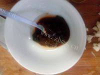 开胃的辣酱拌茄子做法图解4)
