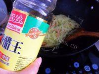家常菜莴苣炒肉丝做法图解11)