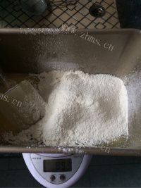 美味的蜂巢蛋糕做法图解7)