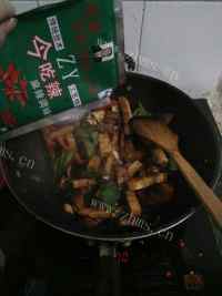 鲜香的青椒回锅肉做法图解12)