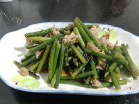 家常菜蒜苗炒肉