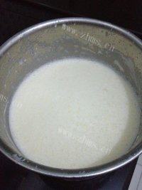 「念念不忘」香草冰淇淋做法图解10)