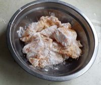 美味的香煎龙利鱼做法图解3)