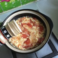 色香味浓的番茄蛋花汤做法图解9)
